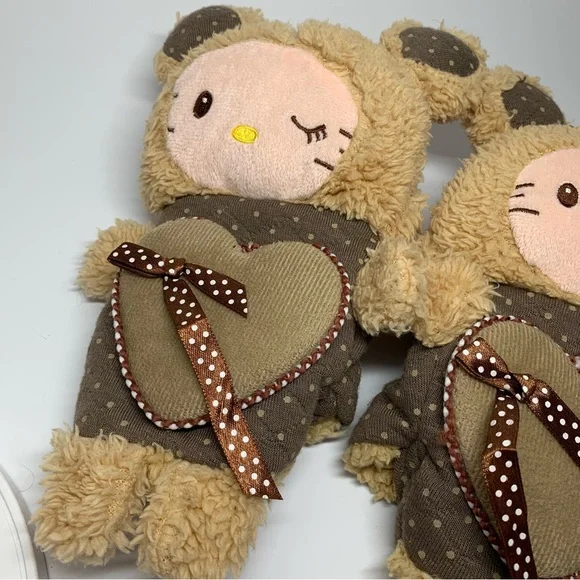 Hello Kitty RARE HTF mittens BROWN BEAR FUZZY KAWAII - Picture 8 of 11